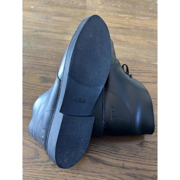 Clarks Desert Boot Men’s US 10 Black Leather Chukka Boots Classic Lace-Up - Picture 8 of 8